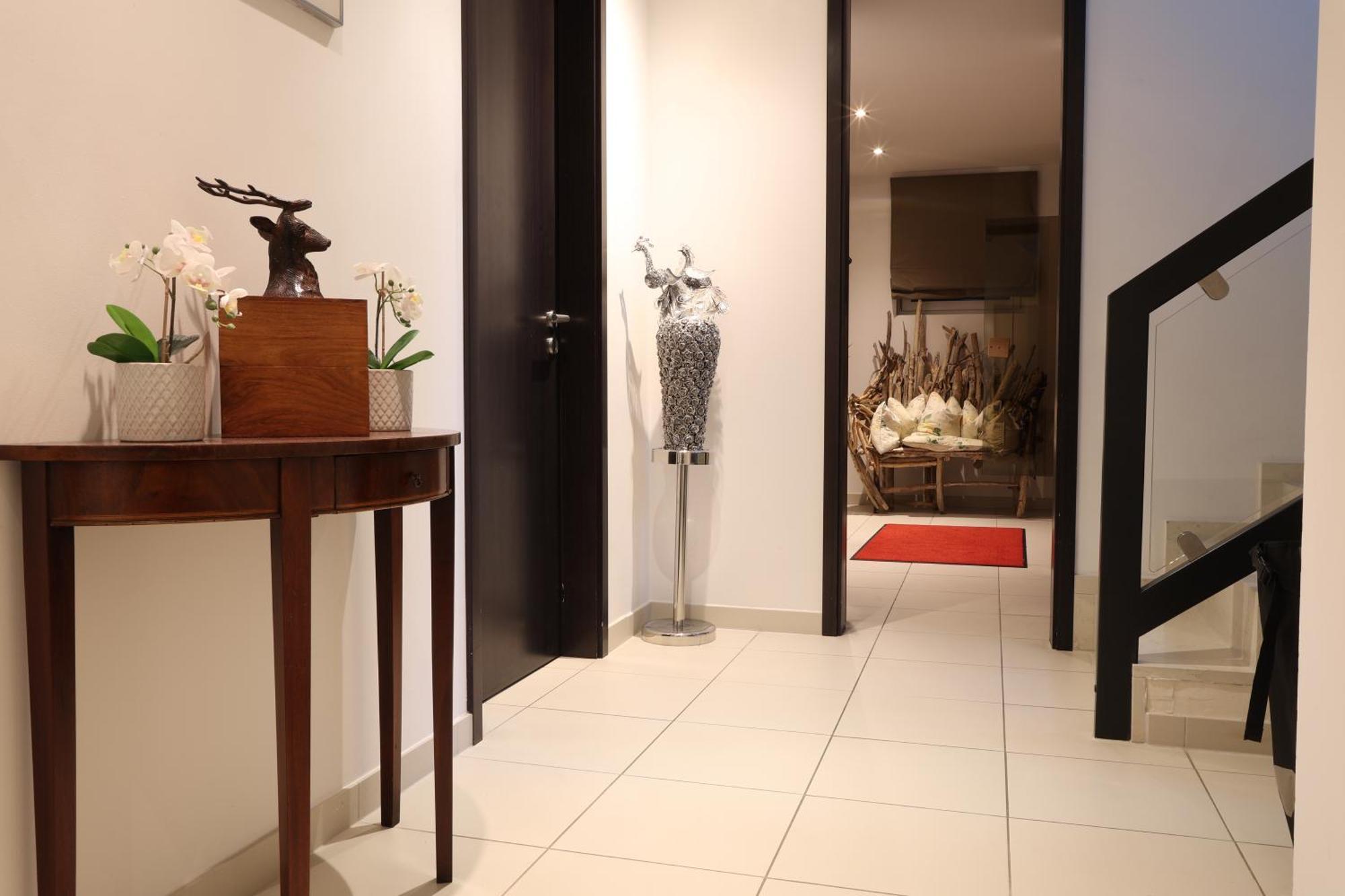 Residence *